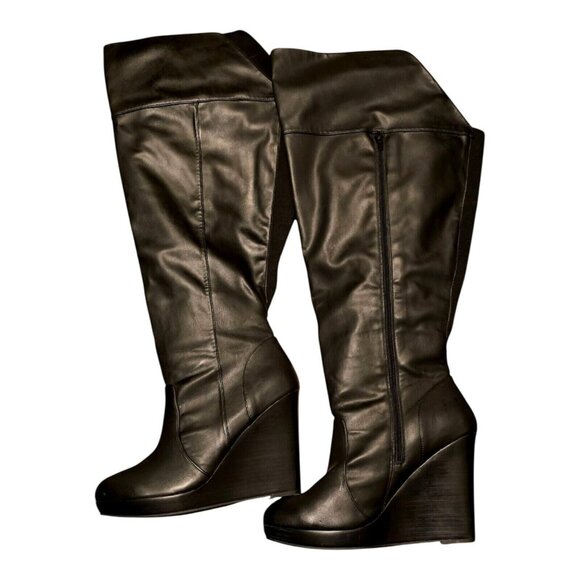 Torrid Womens Black Faux Leather Wedge Over the Knee Boots Sz 10.5 Wide Platform - Picture 1 of 9